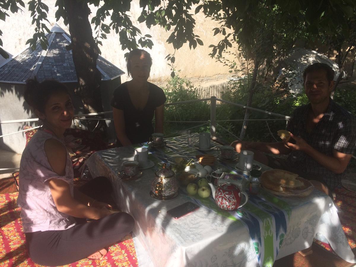 Salom Hostel Panjakent Екстер'єр фото